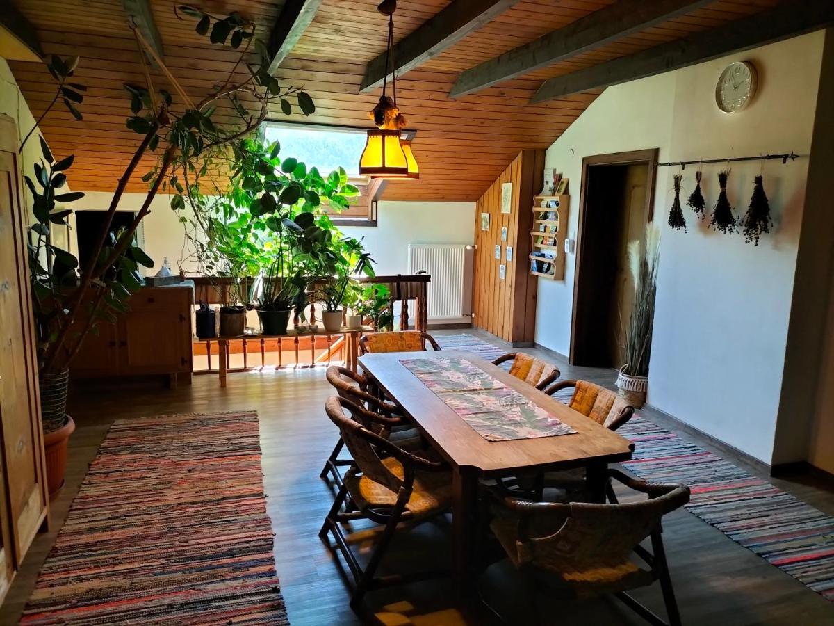 オーバードラウブルク Koestlhof, Familie Hassler Bed & Breakfast エクステリア 写真